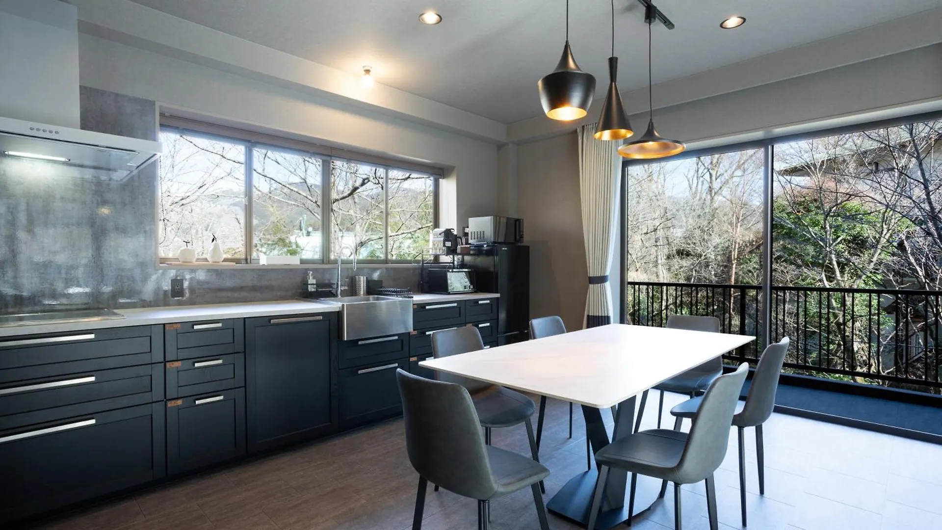 源泉かけ流し 白濁 Forest Suite Hakone Sengokuhara Holiday home