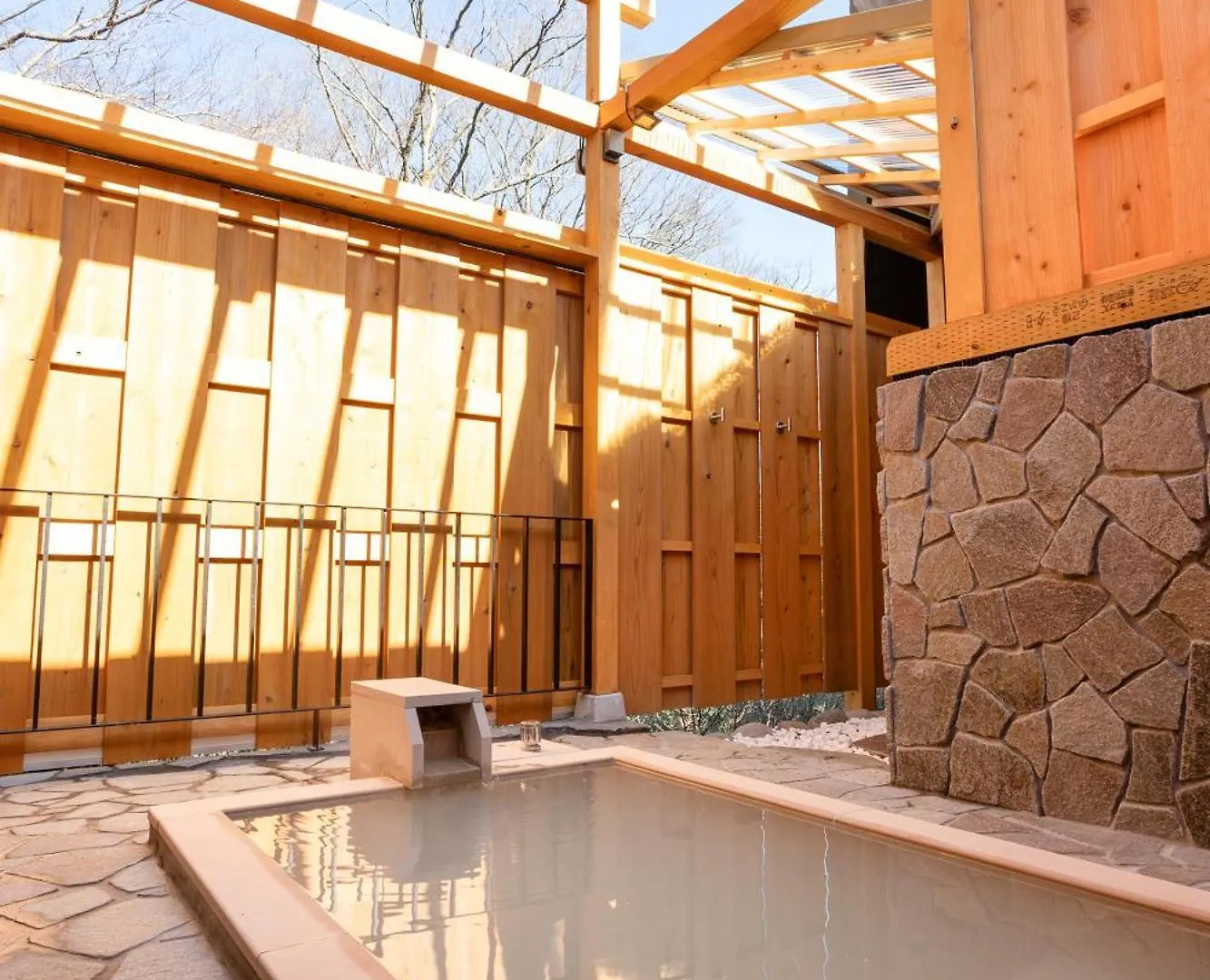 源泉かけ流し 白濁 Forest Suite Hakone Sengokuhara Holiday home
